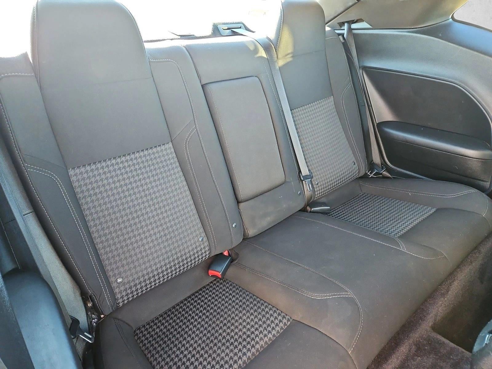 2017 Dodge Challenger R/T Coupe