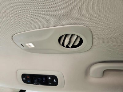 2024 Chrysler Voyager LX FWD