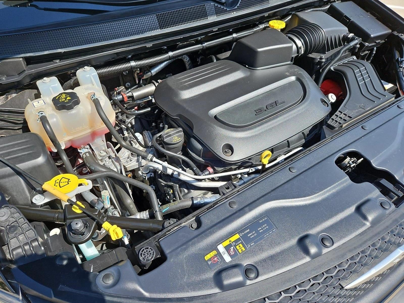 2024 Chrysler Voyager LX FWD