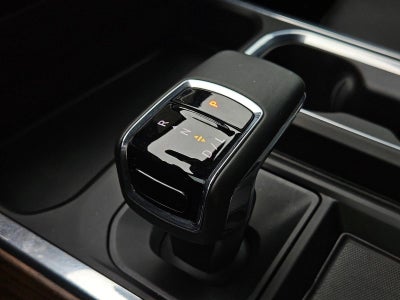 2025 Chevrolet Silverado 1500 Crew Cab Short Box 2-Wheel Drive High Country