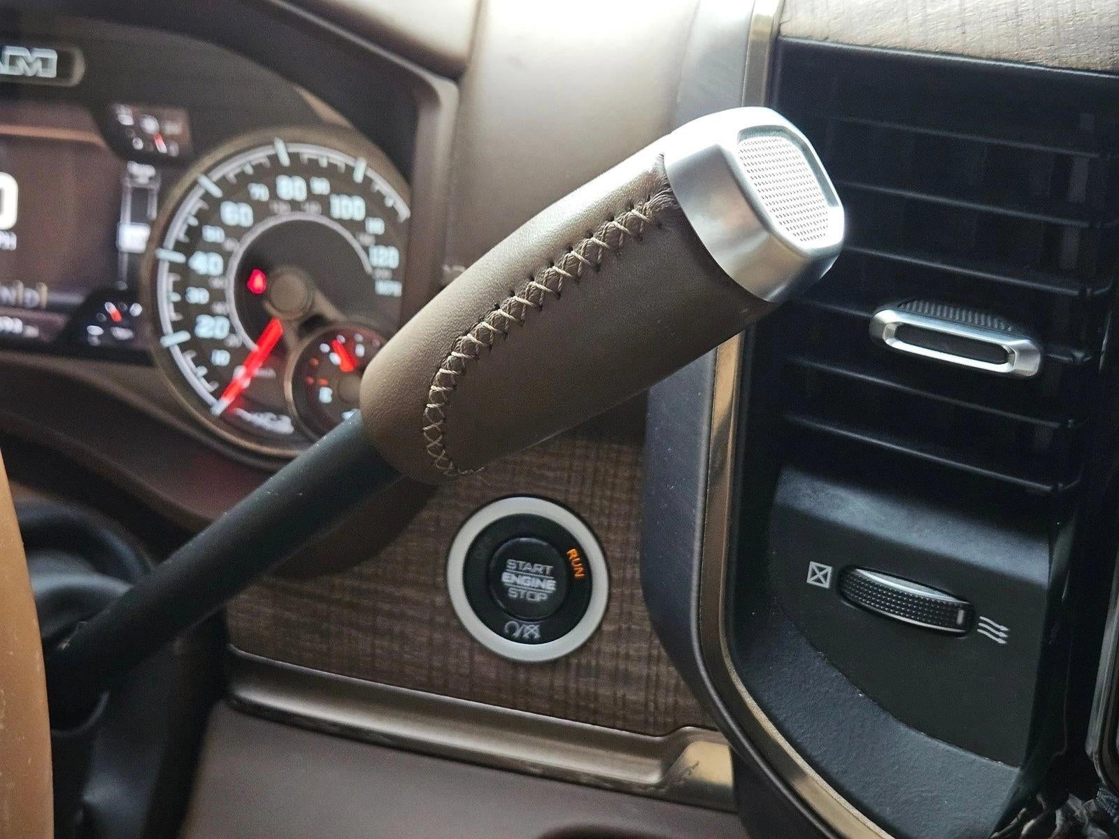 2019 RAM 3500 Longhorn 4x4 Crew Cab 8' Box