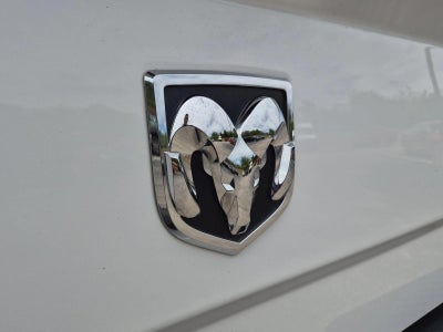 2016 RAM 1500 2WD Regular Cab 6.4 Ft Box Express