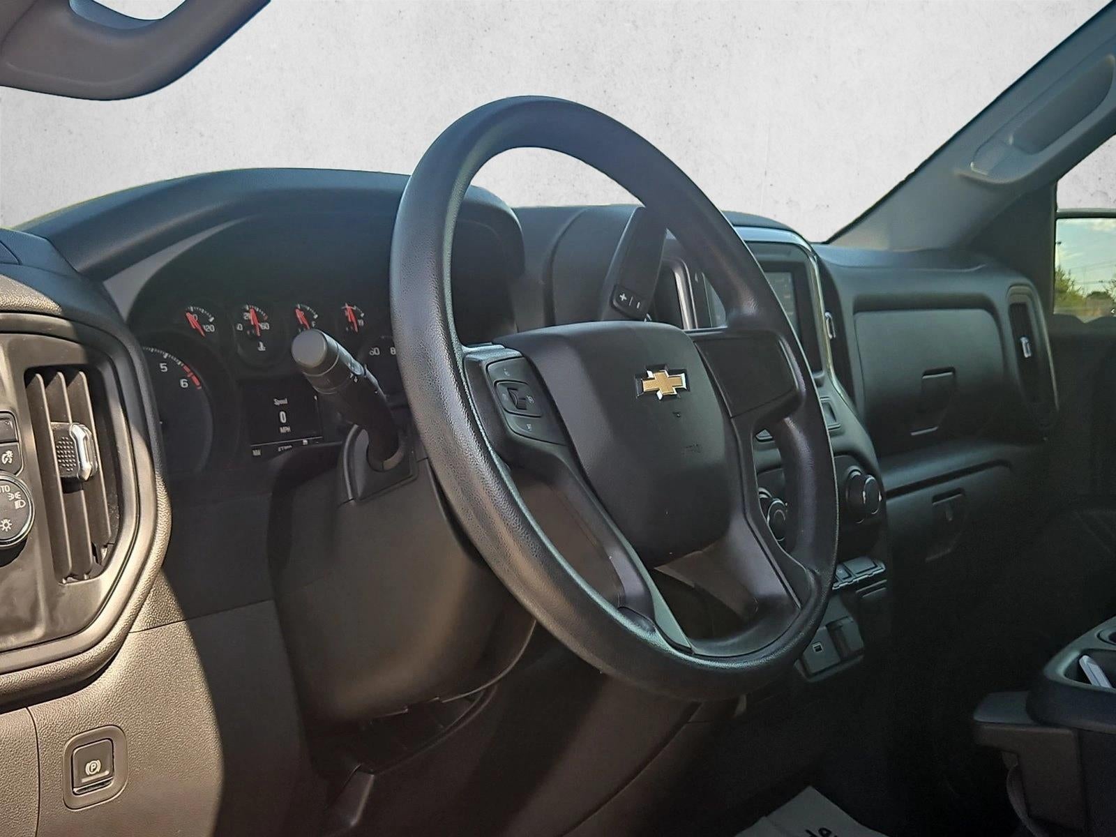 2020 Chevrolet Silverado 1500 Crew Cab Short Box 2-Wheel Drive Custom