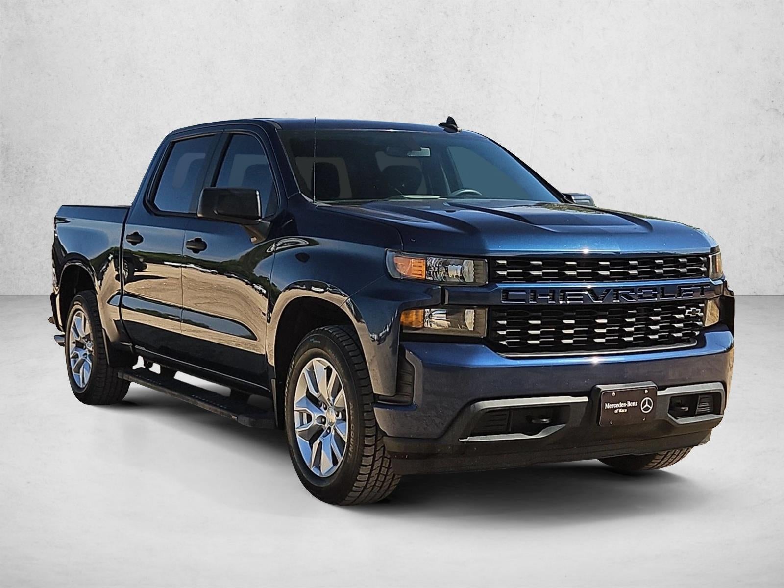 2020 Chevrolet Silverado 1500 Crew Cab Short Box 2-Wheel Drive Custom