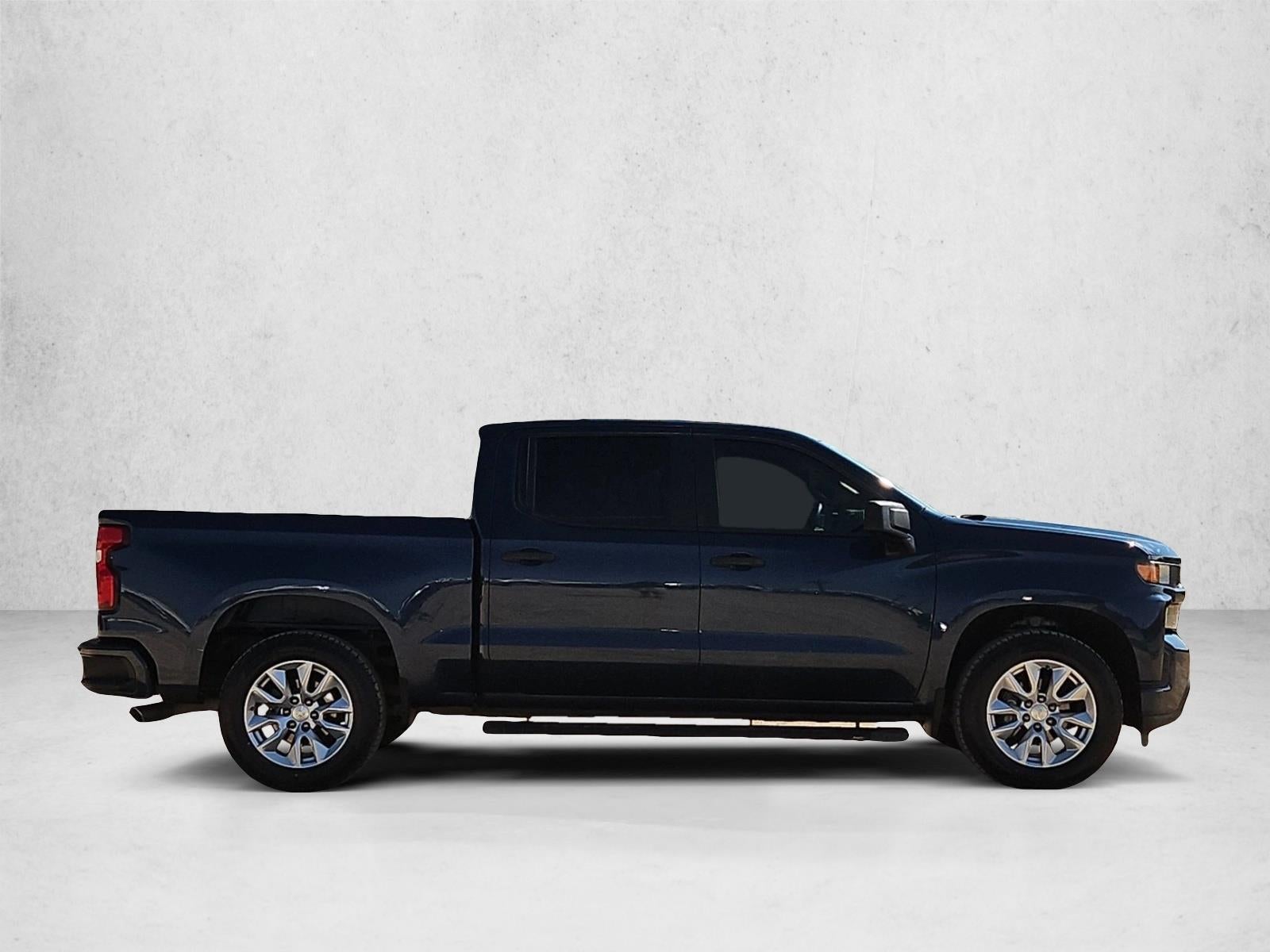 2020 Chevrolet Silverado 1500 Crew Cab Short Box 2-Wheel Drive Custom