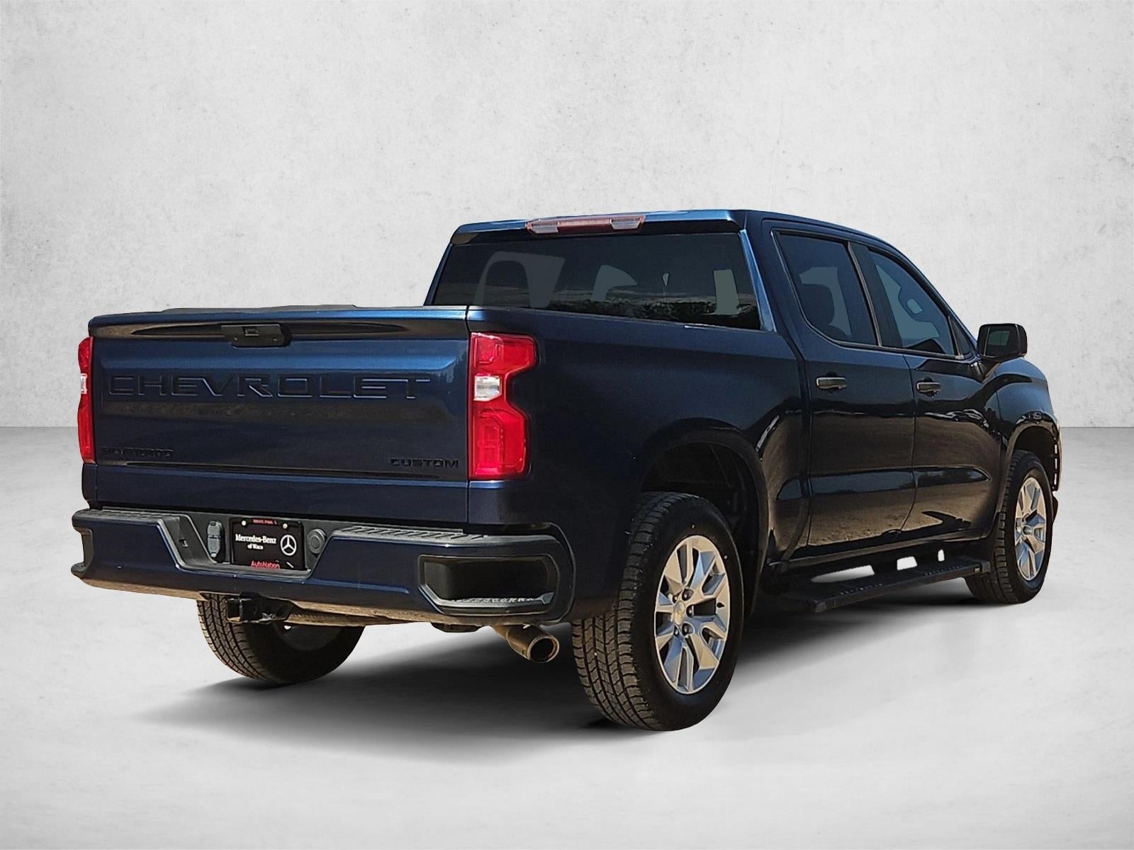 2020 Chevrolet Silverado 1500 Crew Cab Short Box 2-Wheel Drive Custom
