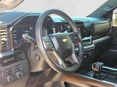 2022 Chevrolet Silverado 1500 Crew Cab Short Box 4-Wheel Drive High Country