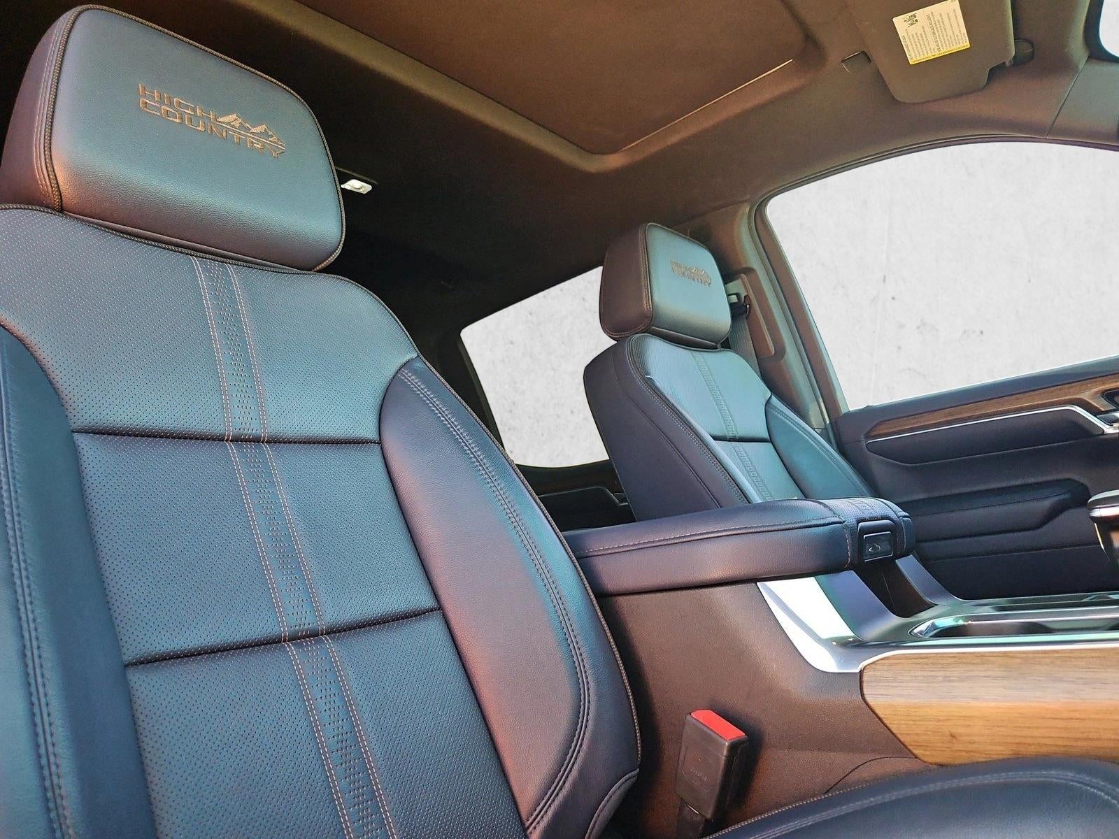2022 Chevrolet Silverado 1500 Crew Cab Short Box 4-Wheel Drive High Country