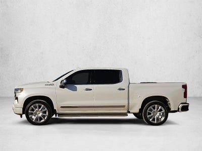 2022 Chevrolet Silverado 1500 Crew Cab Short Box 4-Wheel Drive High Country