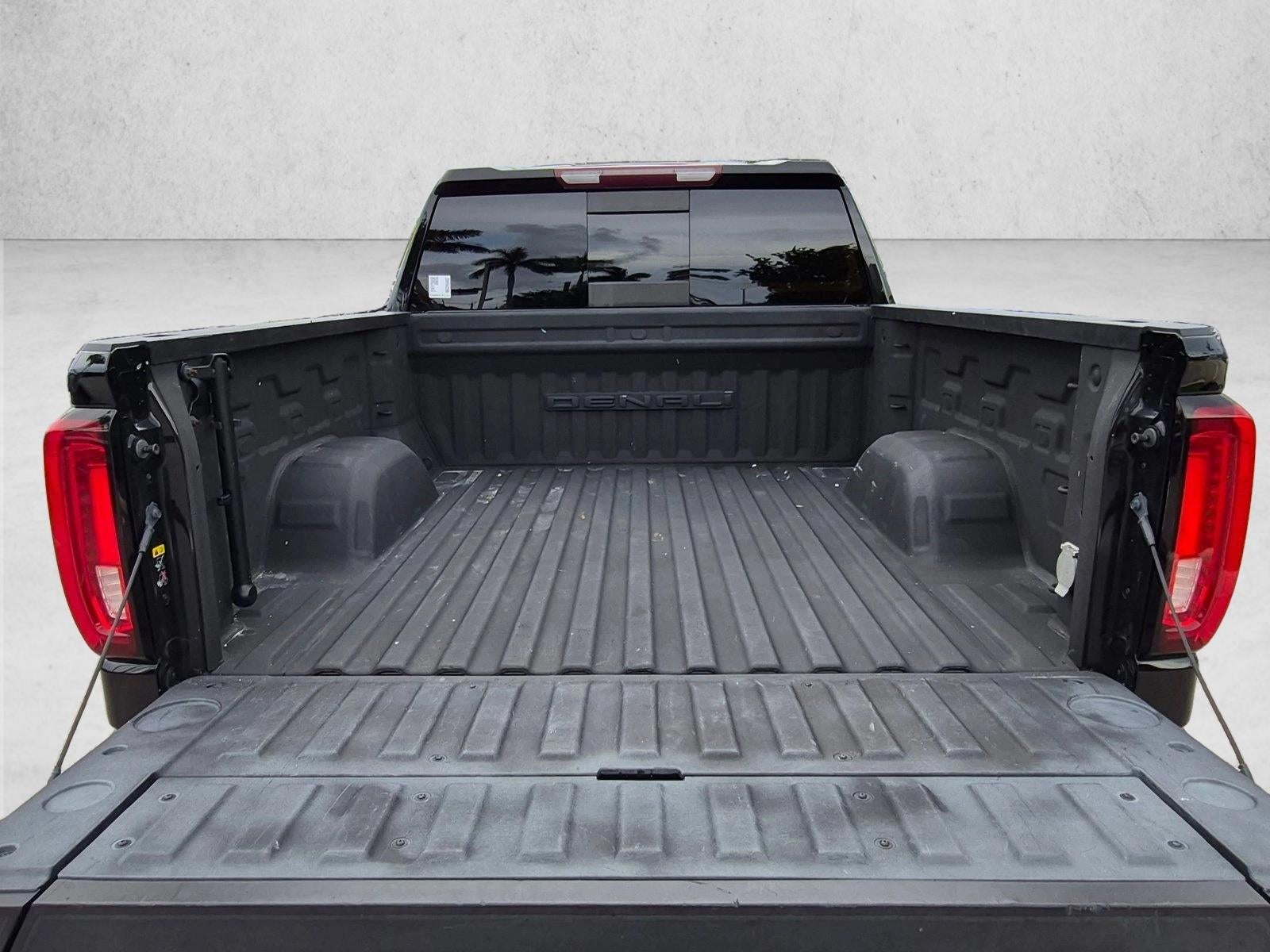 2021 GMC Sierra 1500 Crew Cab Short Box 2-Wheel Drive Denali