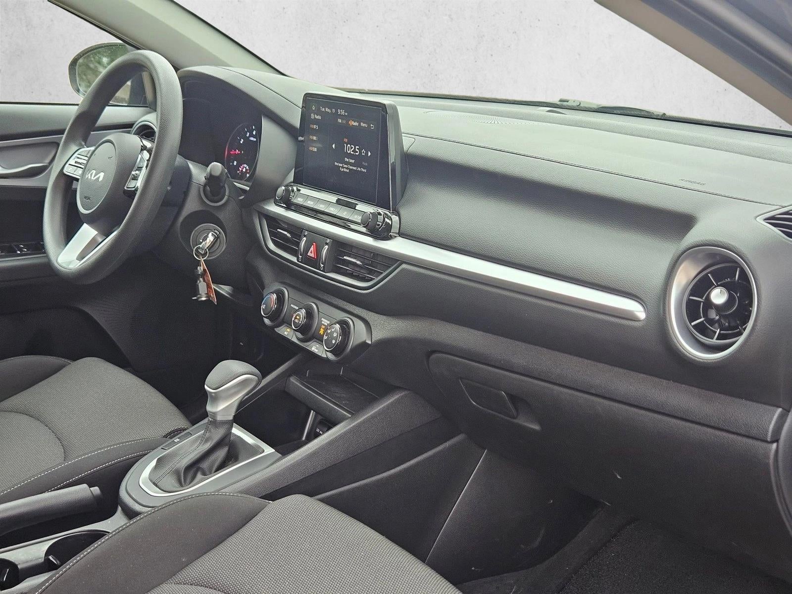 2023 Kia Forte LX IVT