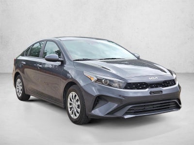 2023 Kia Forte LX IVT