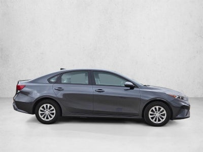2023 Kia Forte LX IVT