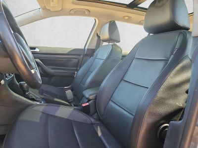 2014 Volkswagen Jetta SportWagen 4dr DSG TDI with Sunroof SportWagen