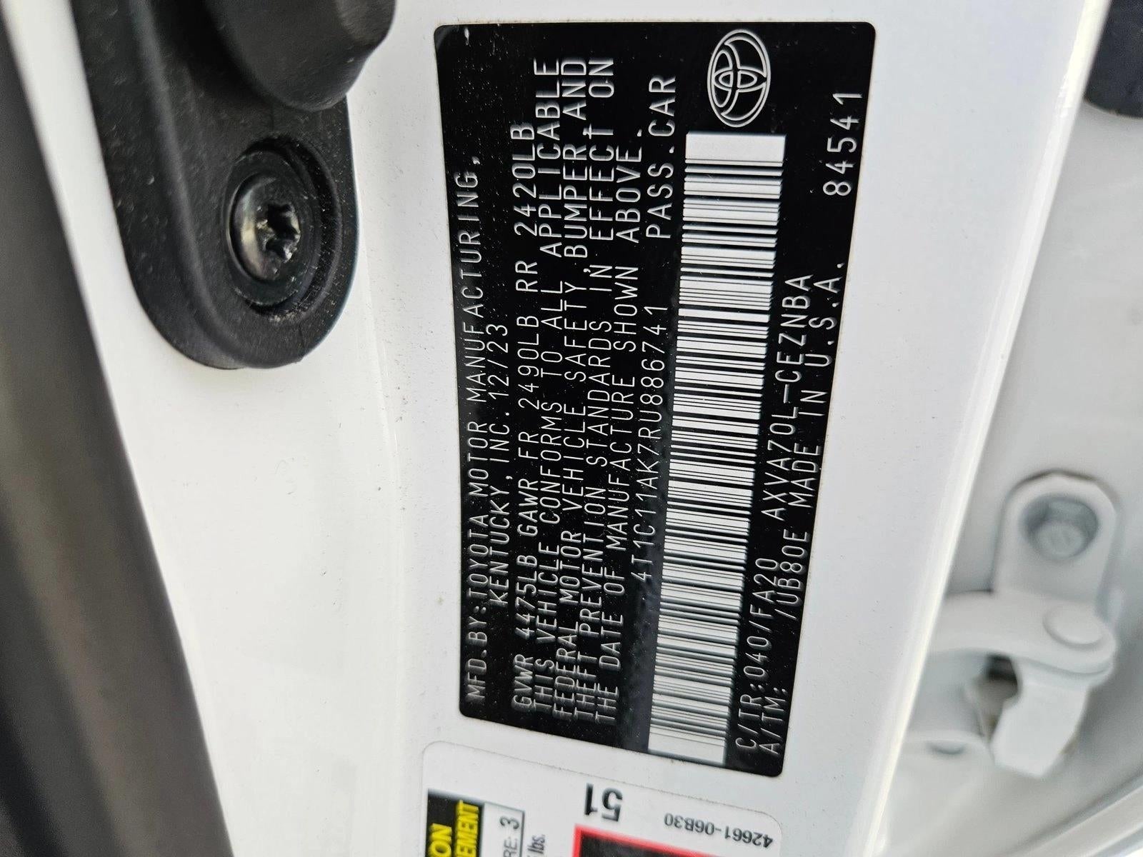 2024 Toyota Camry LE Auto (SE)