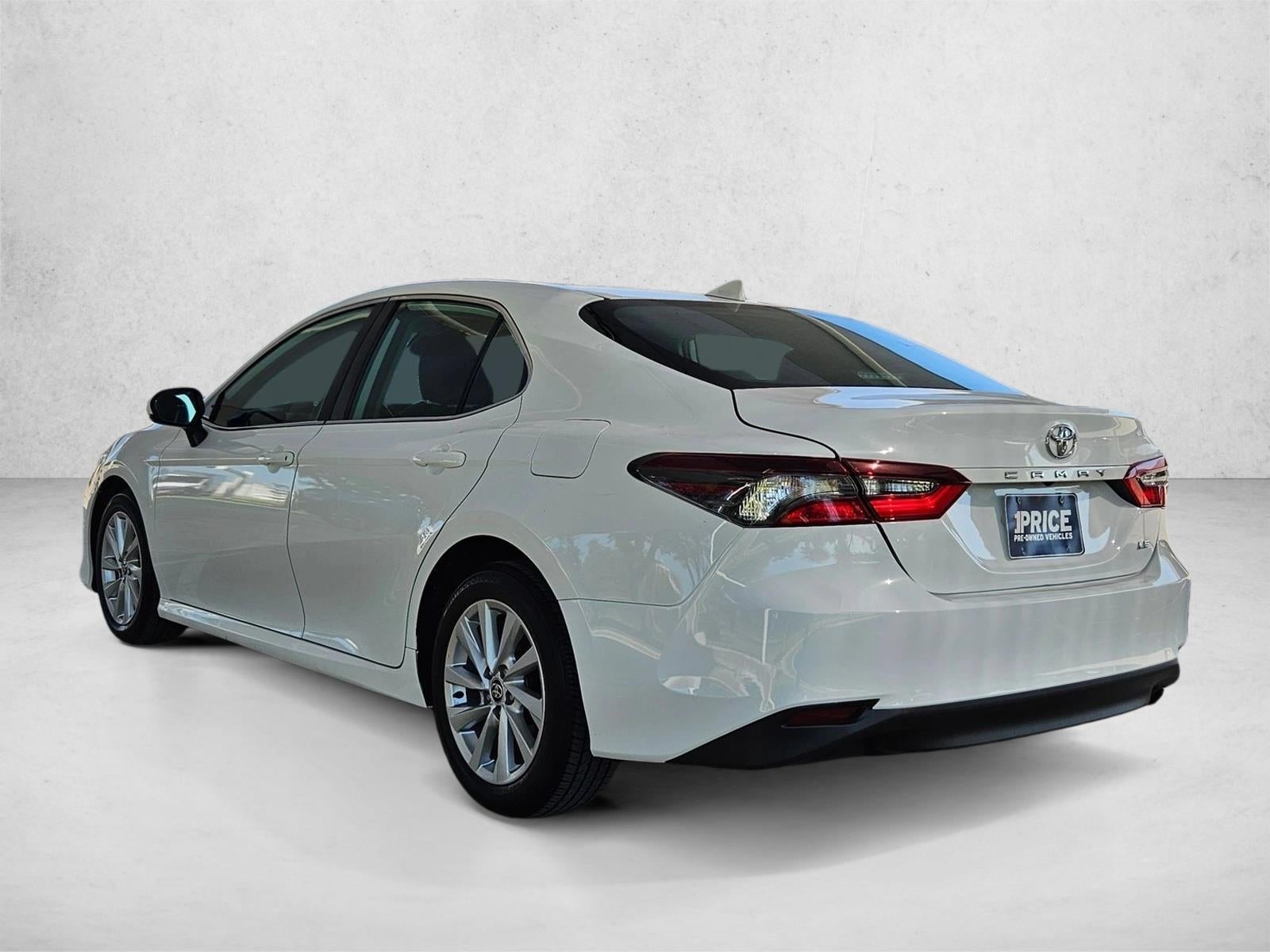 2024 Toyota Camry LE Auto (SE)