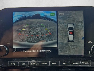 2022 Nissan Pathfinder SL 4WD