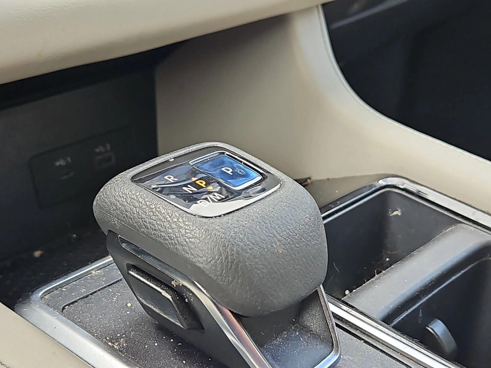 2022 Nissan Pathfinder SL 4WD