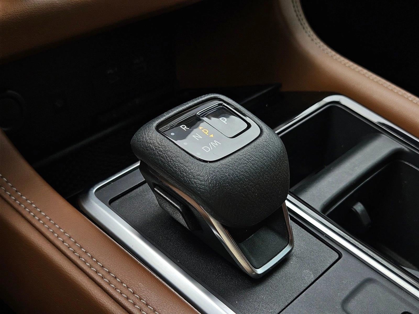 2022 Nissan Pathfinder Platinum 4WD
