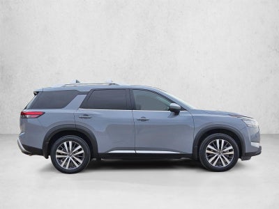 2022 Nissan Pathfinder Platinum 4WD