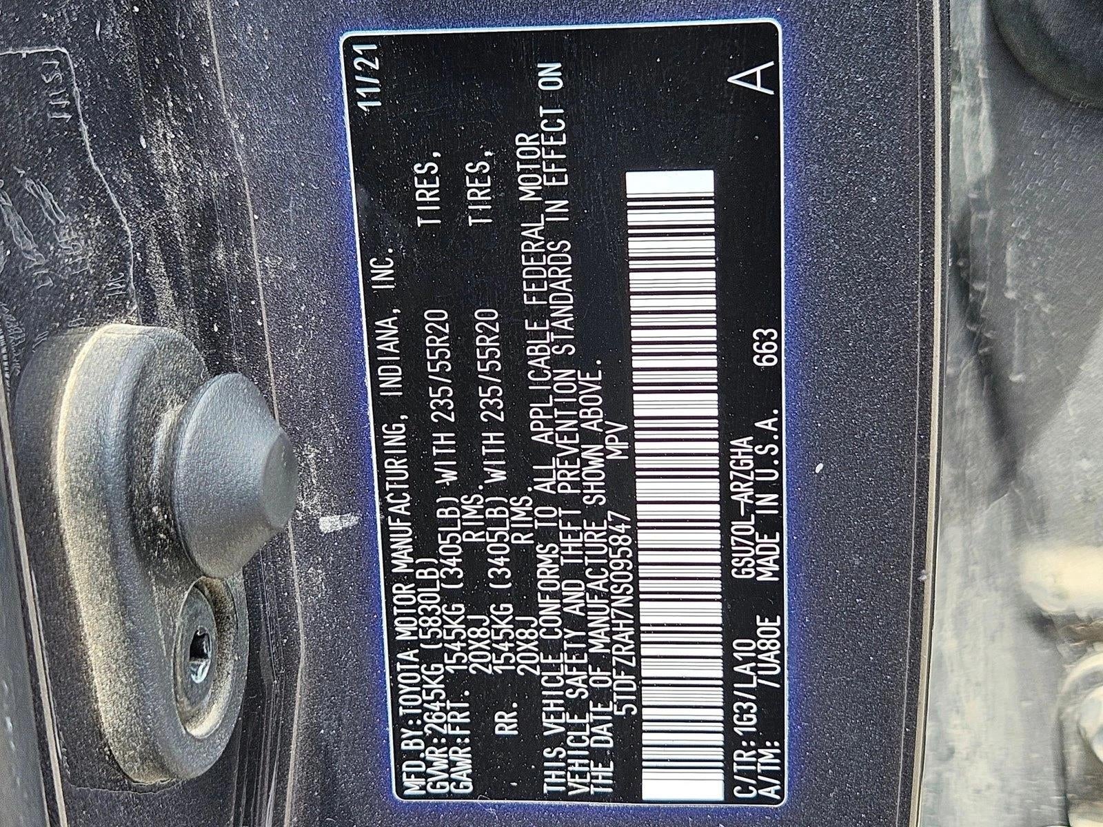 2022 Toyota Highlander Platinum FWD (Natl)