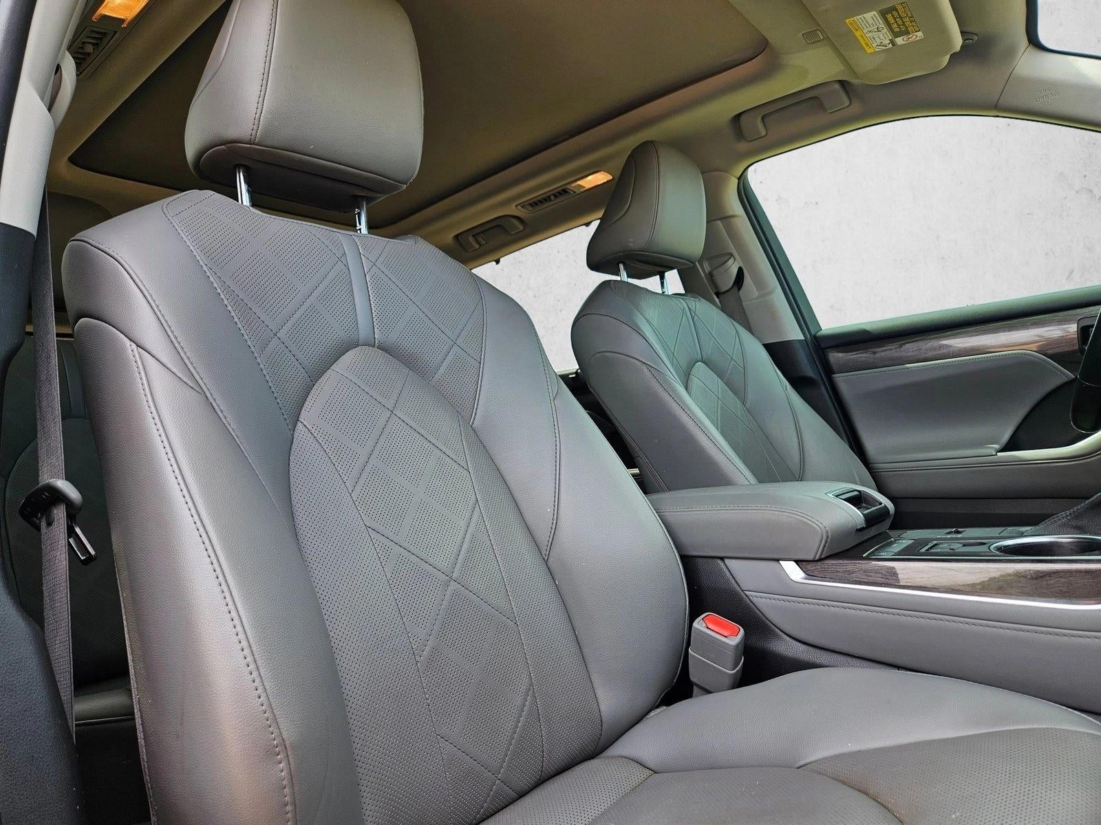 2022 Toyota Highlander Platinum FWD (Natl)