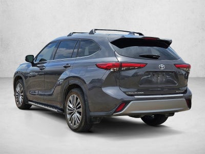2022 Toyota Highlander Platinum FWD (Natl)