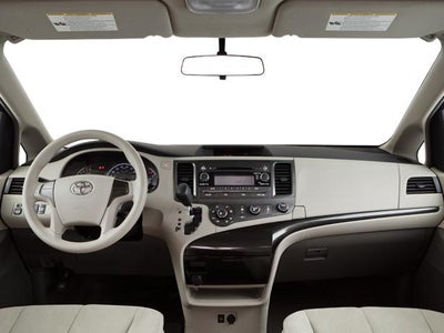 2012 Toyota Sienna 5dr 7-Pass Van I4 FWD (Natl)