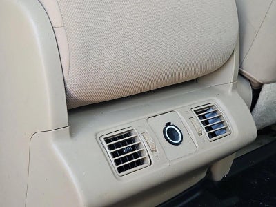 2011 Toyota Tundra 2WD Truck 2WD CrewMax Short Bed 5.7L (Natl)