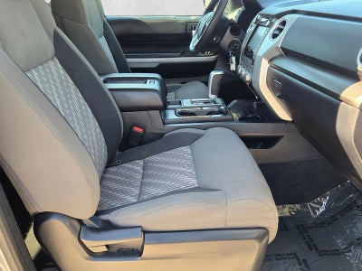 2019 Toyota Tundra 2WD 2WD SR5 CrewMax 5.5' Bed 5.7L (SE)
