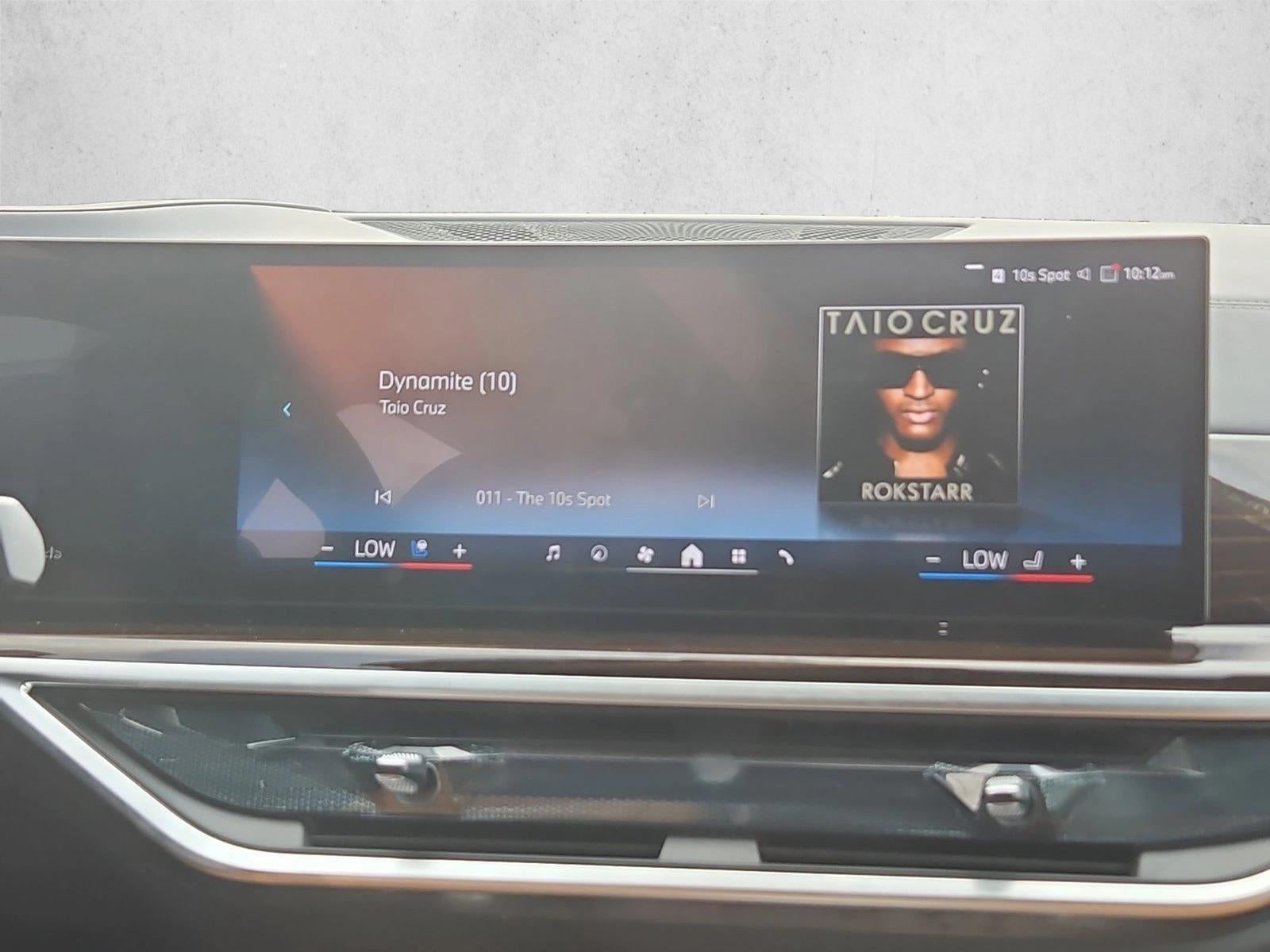 2026 BMW X7 xDrive40i Sports Activity Vehicle
