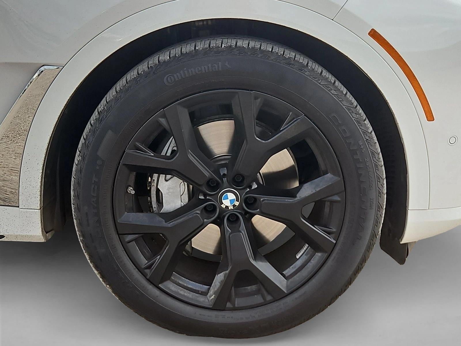 2026 BMW X7 xDrive40i Sports Activity Vehicle