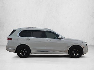 2026 BMW X7 xDrive40i Sports Activity Vehicle