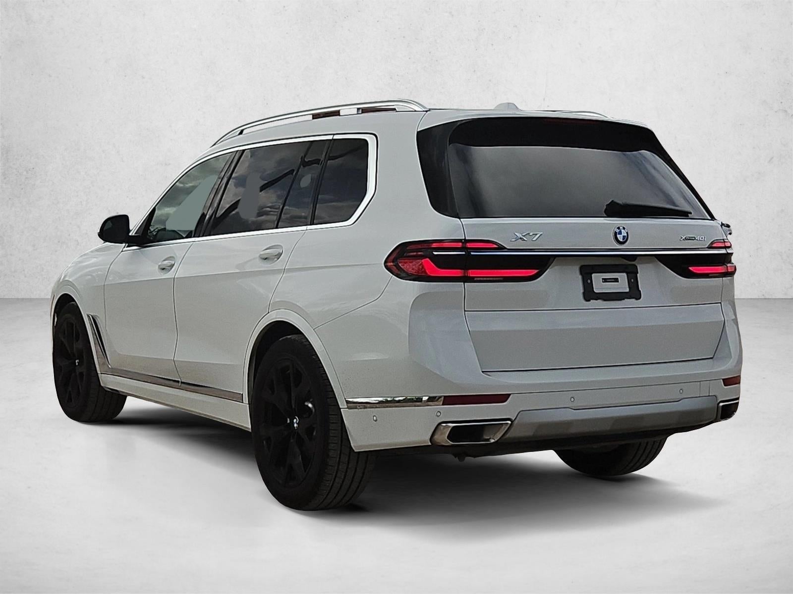 2026 BMW X7 xDrive40i Sports Activity Vehicle