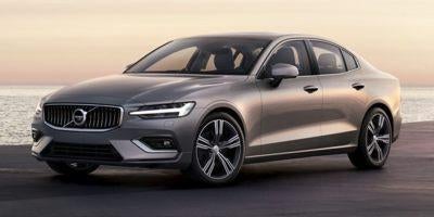 2022 Volvo S60 B5 FWD Momentum