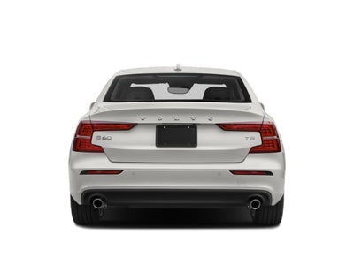 2022 Volvo S60 B5 FWD Momentum