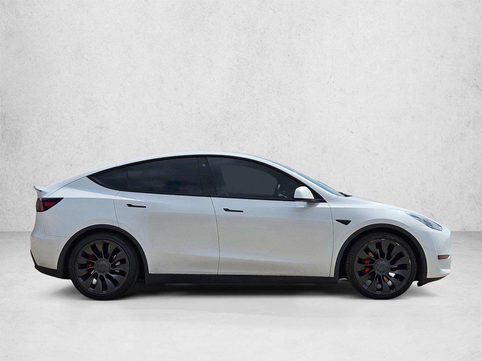 2022 Tesla Model Y Performance AWD