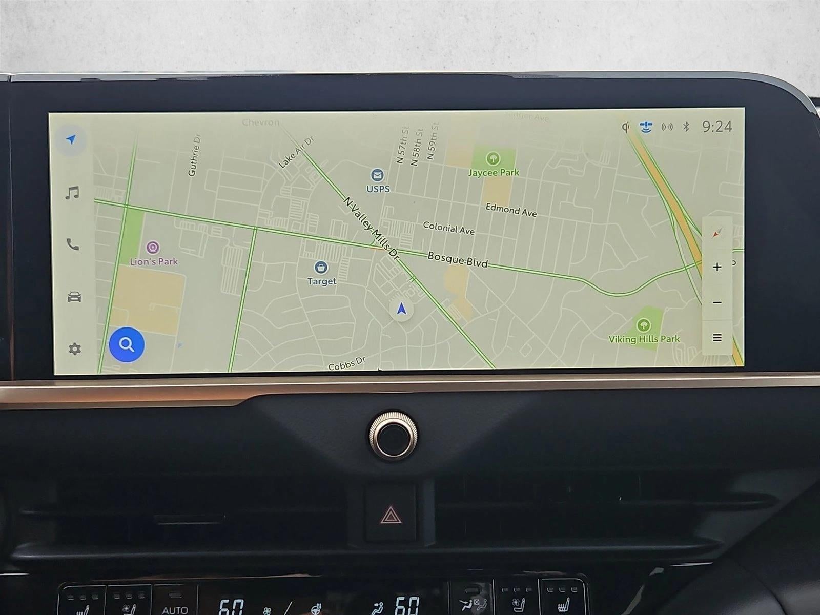 2025 Toyota Crown Signia Limited AWD (Natl)