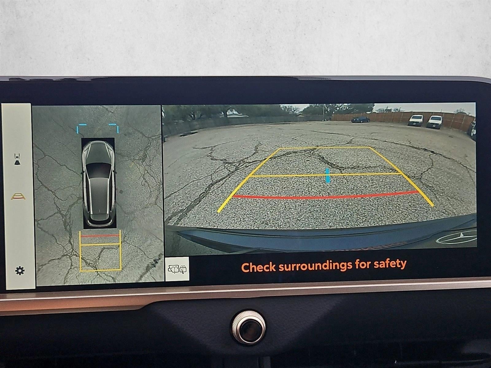 2025 Toyota Crown Signia Limited AWD (Natl)