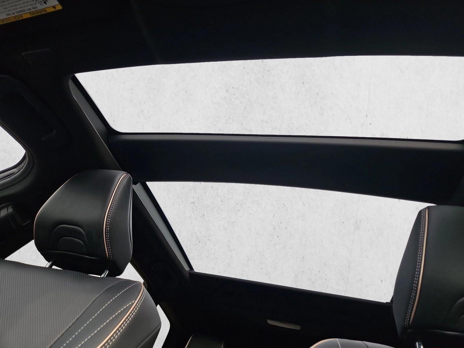 2025 Toyota Crown Signia Limited AWD (Natl)