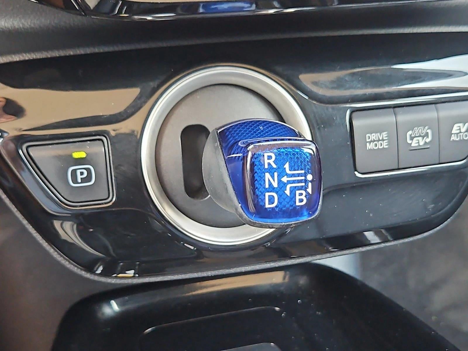 2020 Toyota Prius Prime Limited (Natl)