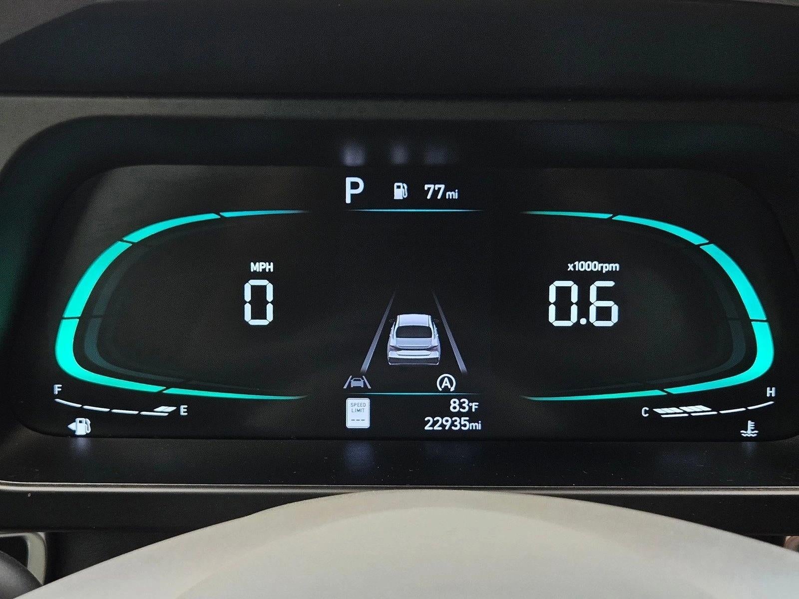 2024 Hyundai ELANTRA SE IVT