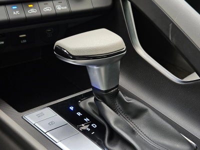 2024 Hyundai ELANTRA SE IVT