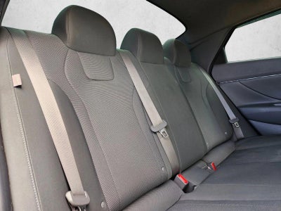 2024 Hyundai ELANTRA SE IVT