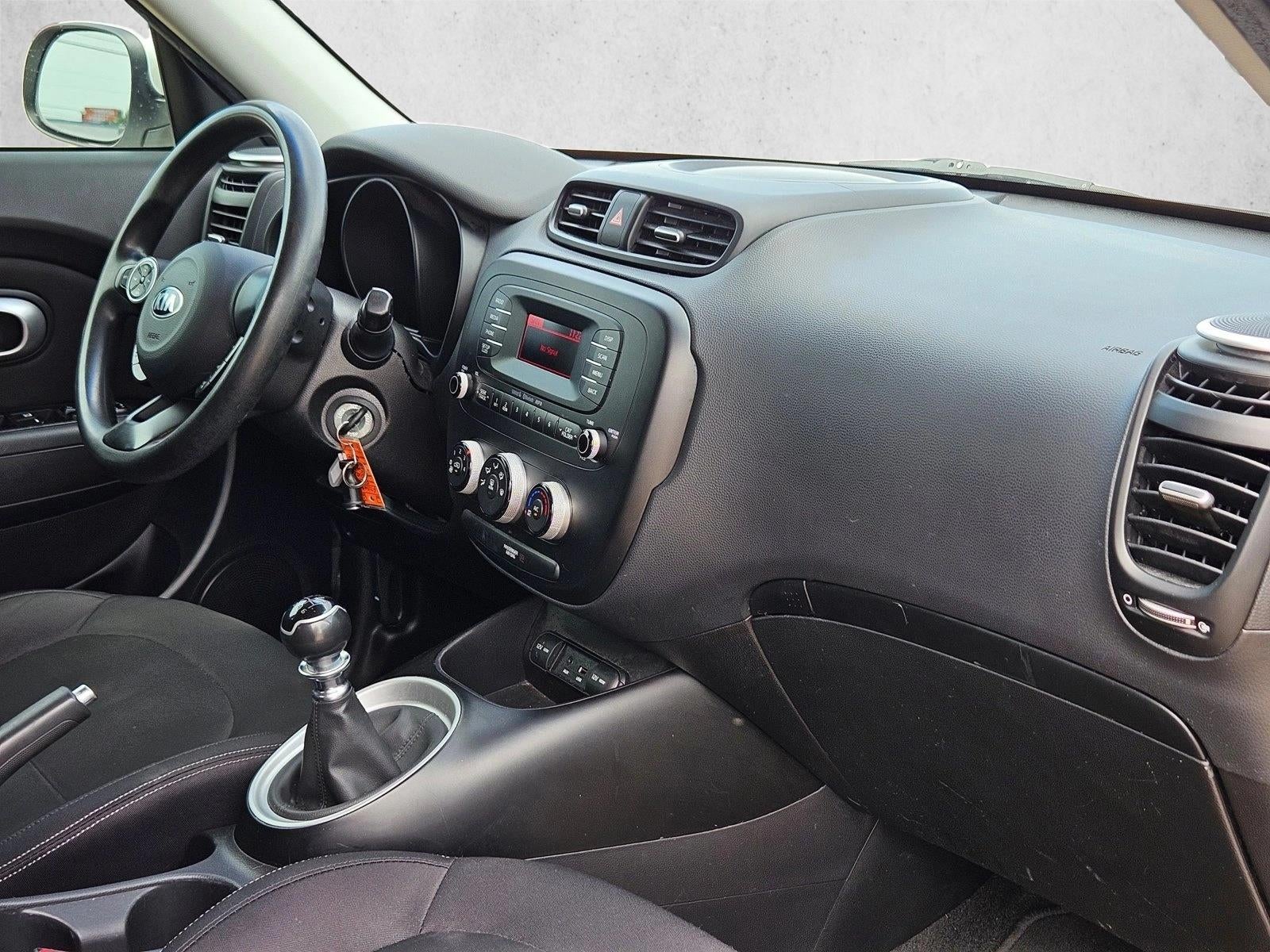 2015 Kia Soul 5dr Wgn Man Base