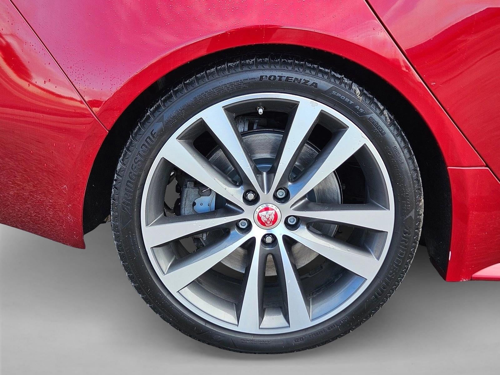 2017 Jaguar XE 35t R-Sport AWD
