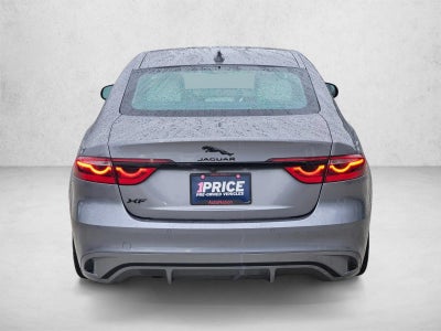 2021 Jaguar XF SE Sedan RWD