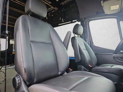2022 Mercedes-Benz Sprinter Cargo Van 2500 High Roof V6 170" 4WD