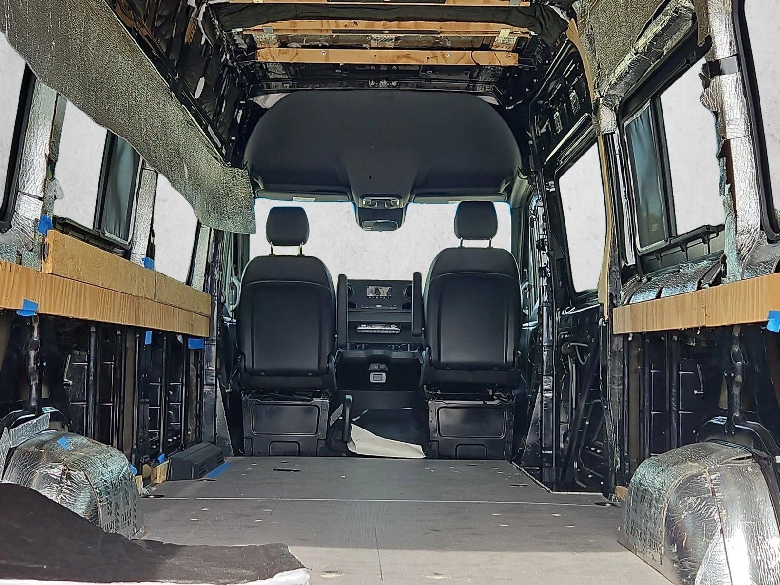 2022 Mercedes-Benz Sprinter Cargo Van 2500 High Roof V6 170" 4WD