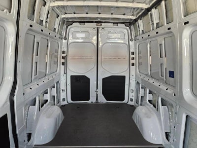 2025 Mercedes-Benz Sprinter Cargo Van 2500 Standard Roof I4 Diesel 144" RWD